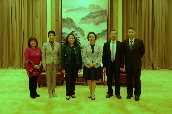 Courtesy Call to Fujian Officials PR2